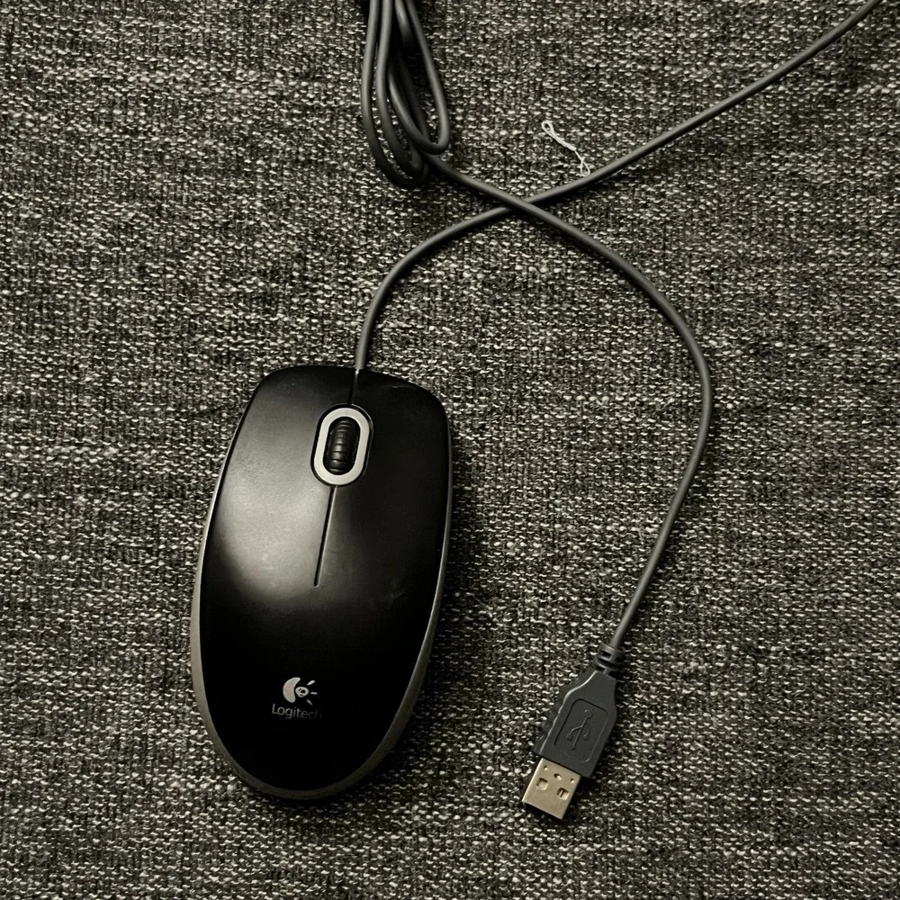 Logitech M-U0026 Wired Optical USB Mouse Black 3-Button Scroll Wheel PC Laptop